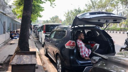 Queues drag on, black market in crosshairs Fuel shortage