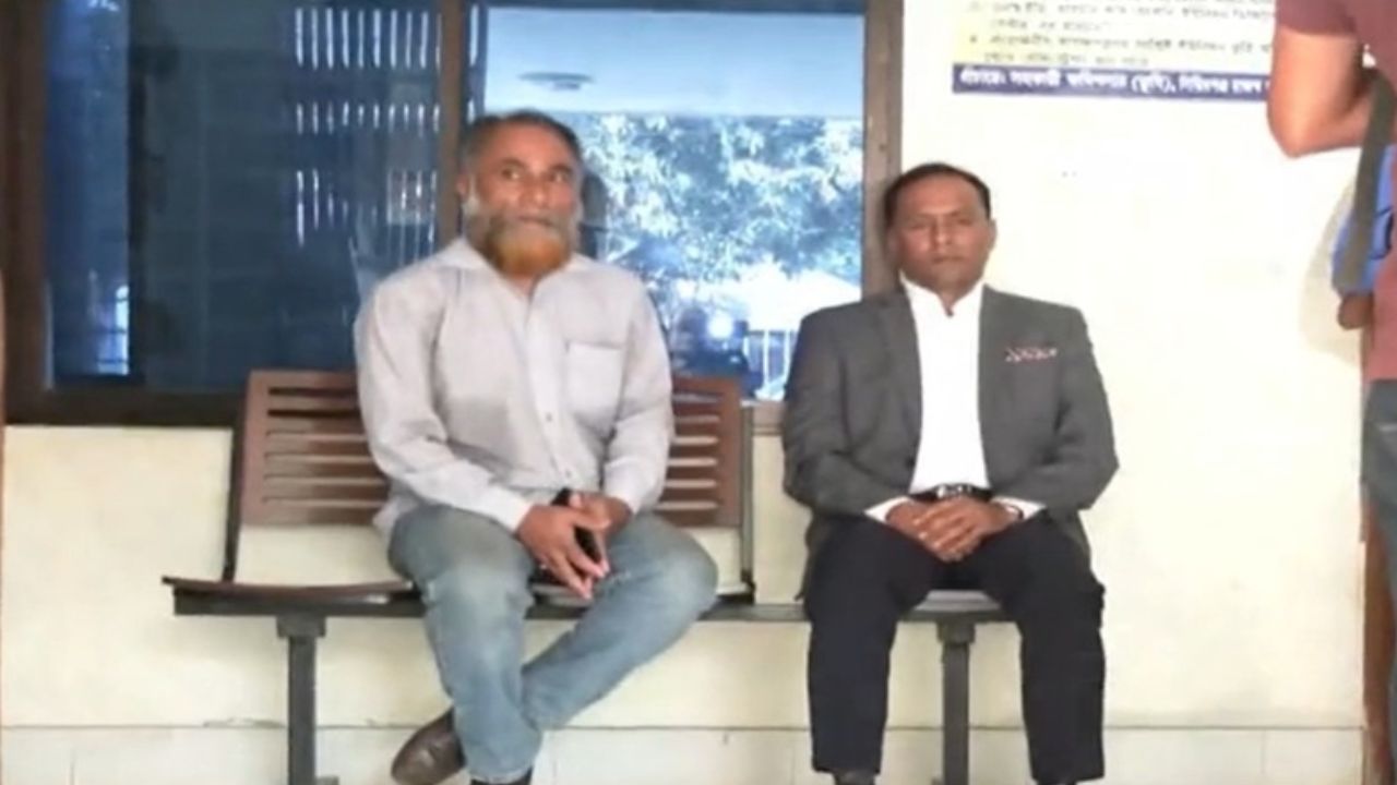 3 officials at Siddhirganj land office transferred