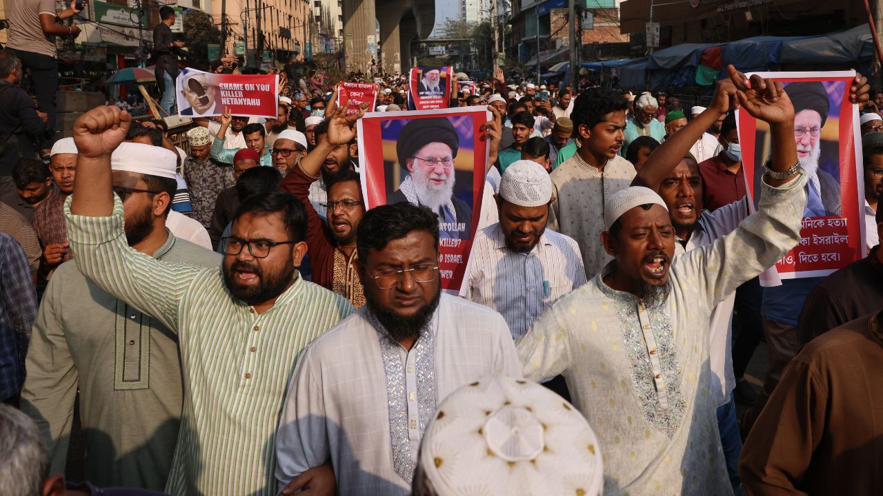 Iran attack: Protests erupt in Dhaka