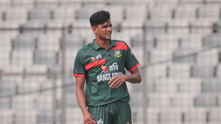 Nahid Rana takes maiden ODI five wicket haul against Pakistan
