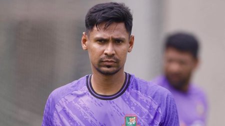 Mustafizur closes in on T20 record, level with Amir and Wahab Mustafizur Rahman