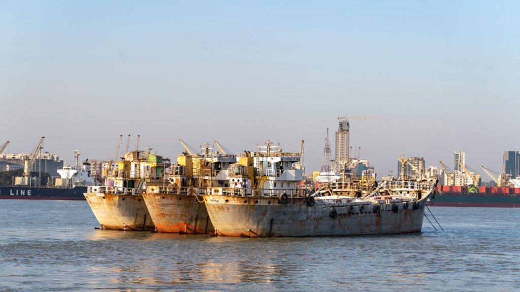 Chattogram Port stevedore