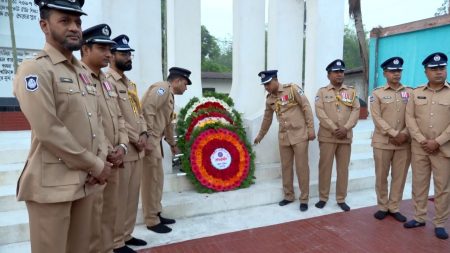 Nationwide tribute paid to martyrs Meherpur