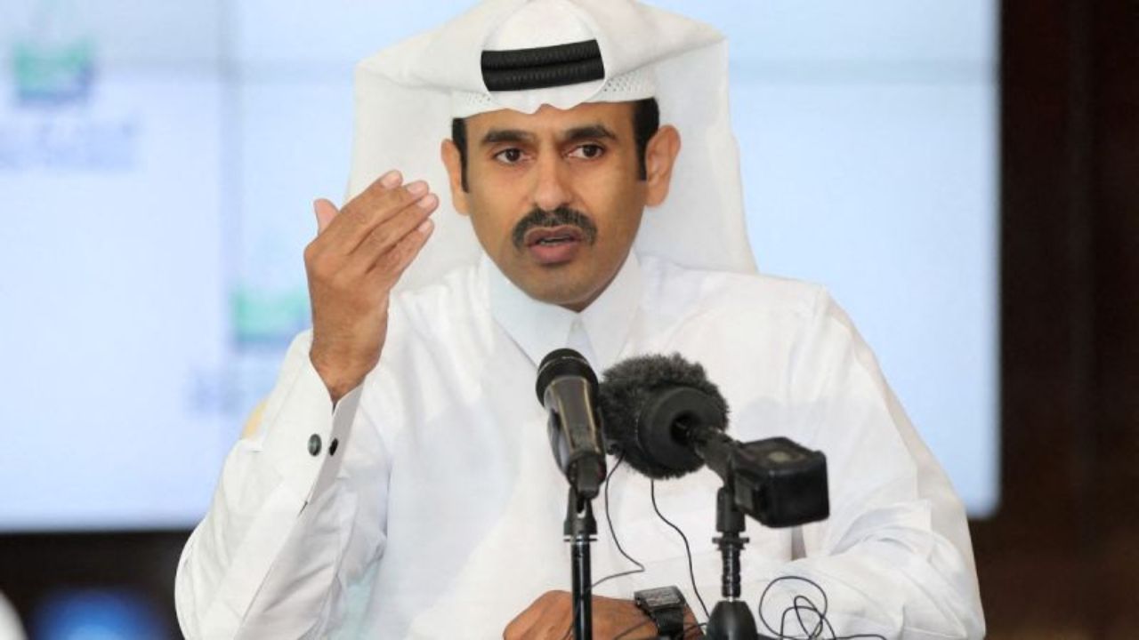 Qatar minister warns crude may hit $150 if Gulf exports halt