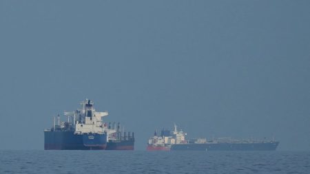 90 ships cross Strait of Hormuz amid Iran war Maritime order