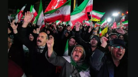 US and Iran dig in as talks stall over ongoing conflict US and Iran dig in as talks stall over ongoing conflict