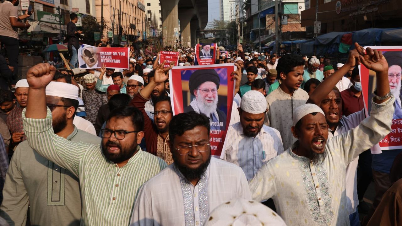 Jamaat condemns Khamenei’s killing, holds protest rally in Dhaka