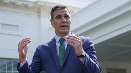 Spain closed airspace for usa said pedro-sanchez