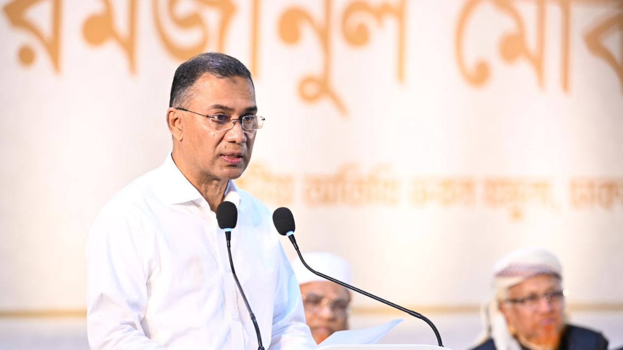 PM calls for planned zakat system to reduce poverty