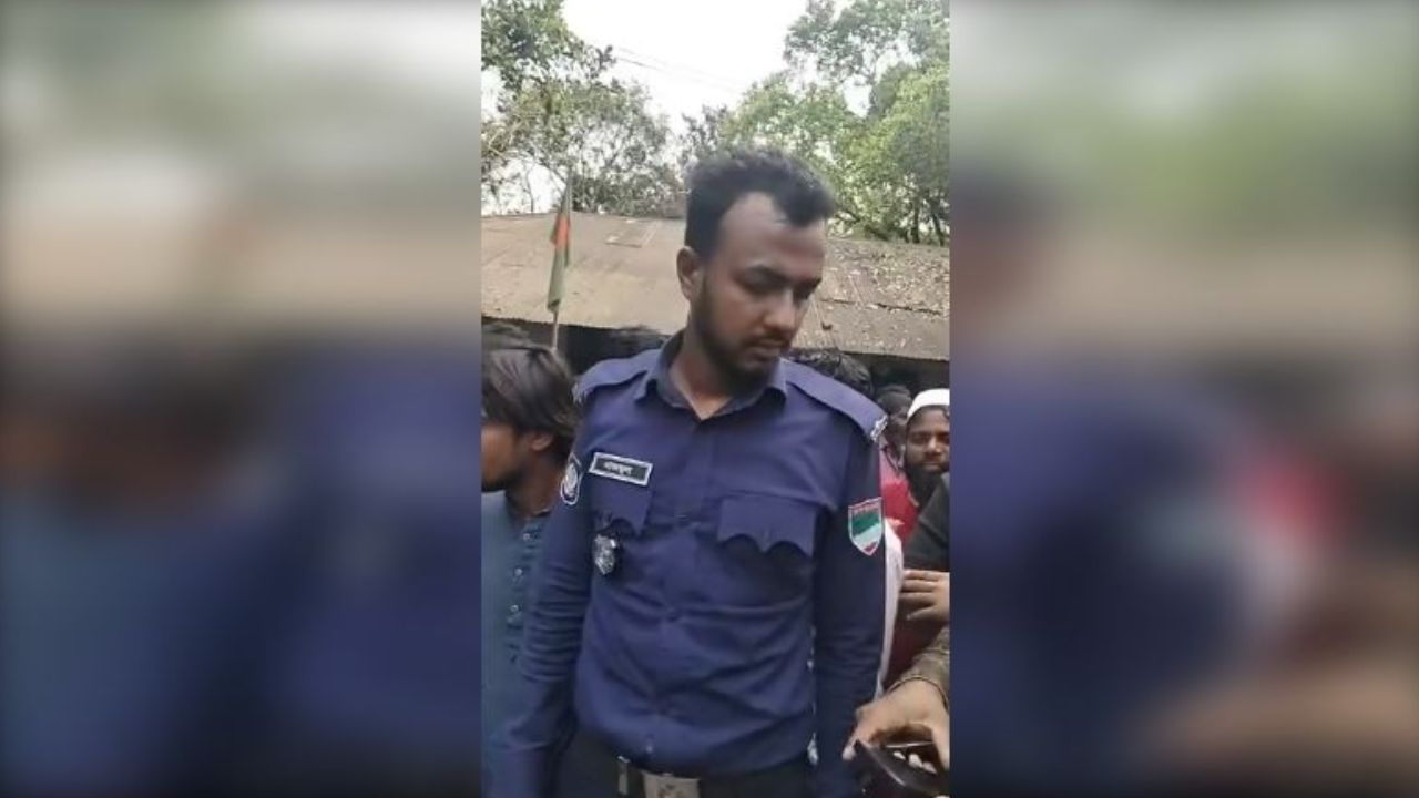 Policeman held in Jhenaidah over bKash dispute