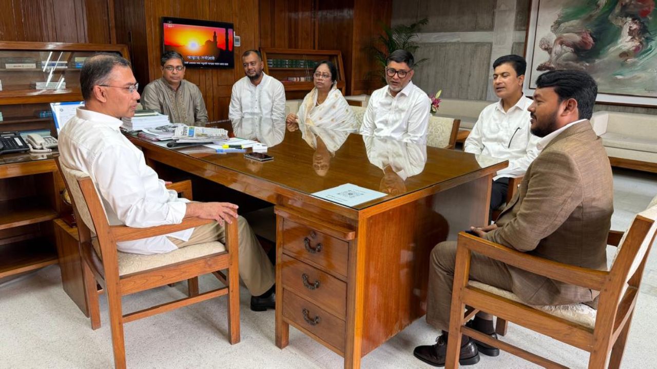 Newly appointed city corporation admins meet with PM