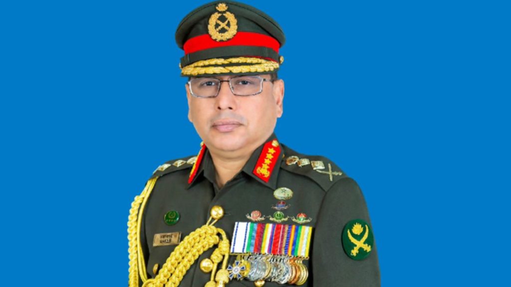 Army chief returns home after performing Hajj Army chief