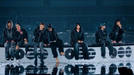 BTS defy downpour to launch world tour at Goyang Stadium BTS-Braves-Torrential-Rain-at-Goyang-Concert