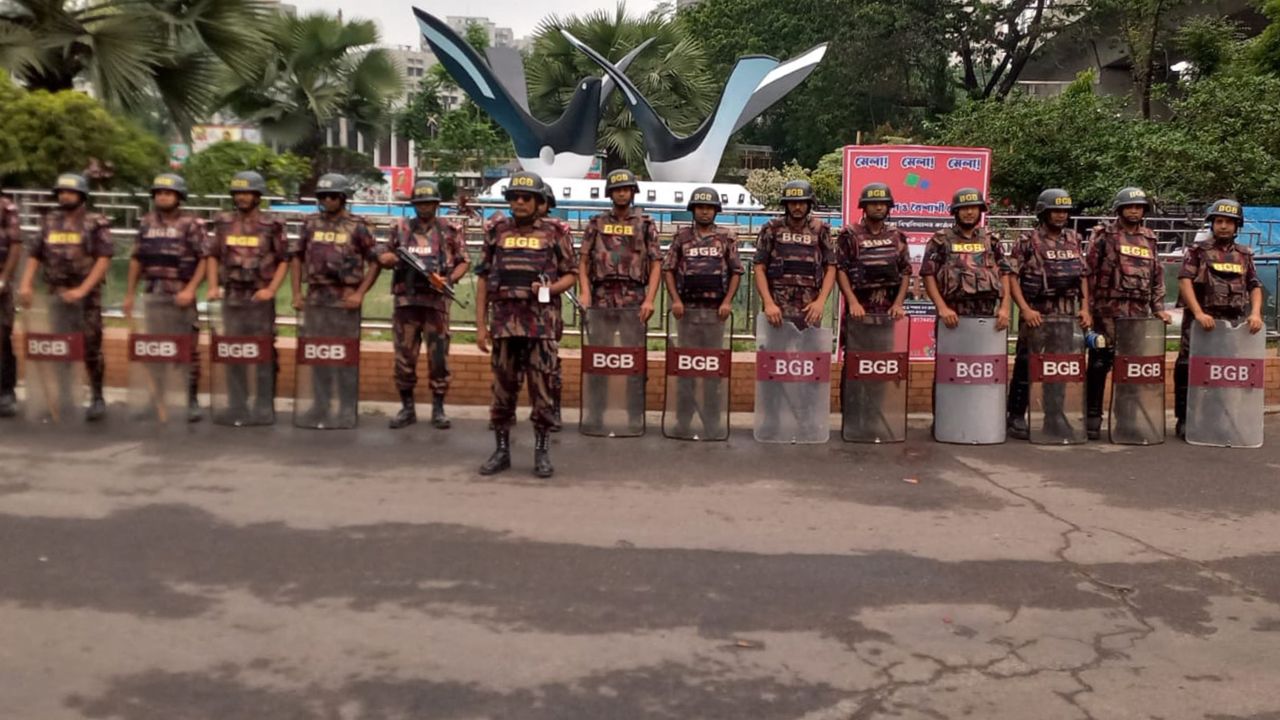 20 BGB platoons deployed across Dhaka