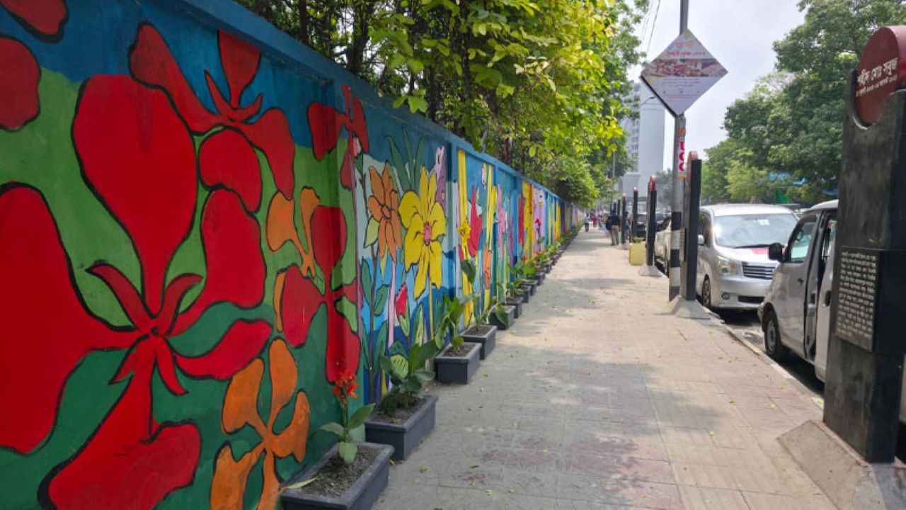 License required for businesses on footpaths: DSCC