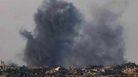Israeli strike kills 4 in Gaza Gaza