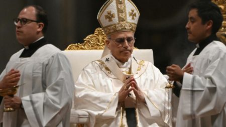 Pope marks first Easter amid Mideast war shadow Pope