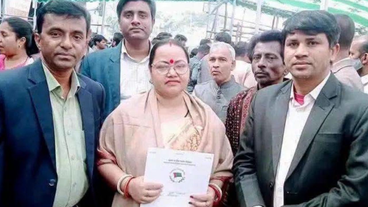 AL leader Suborna Thakur