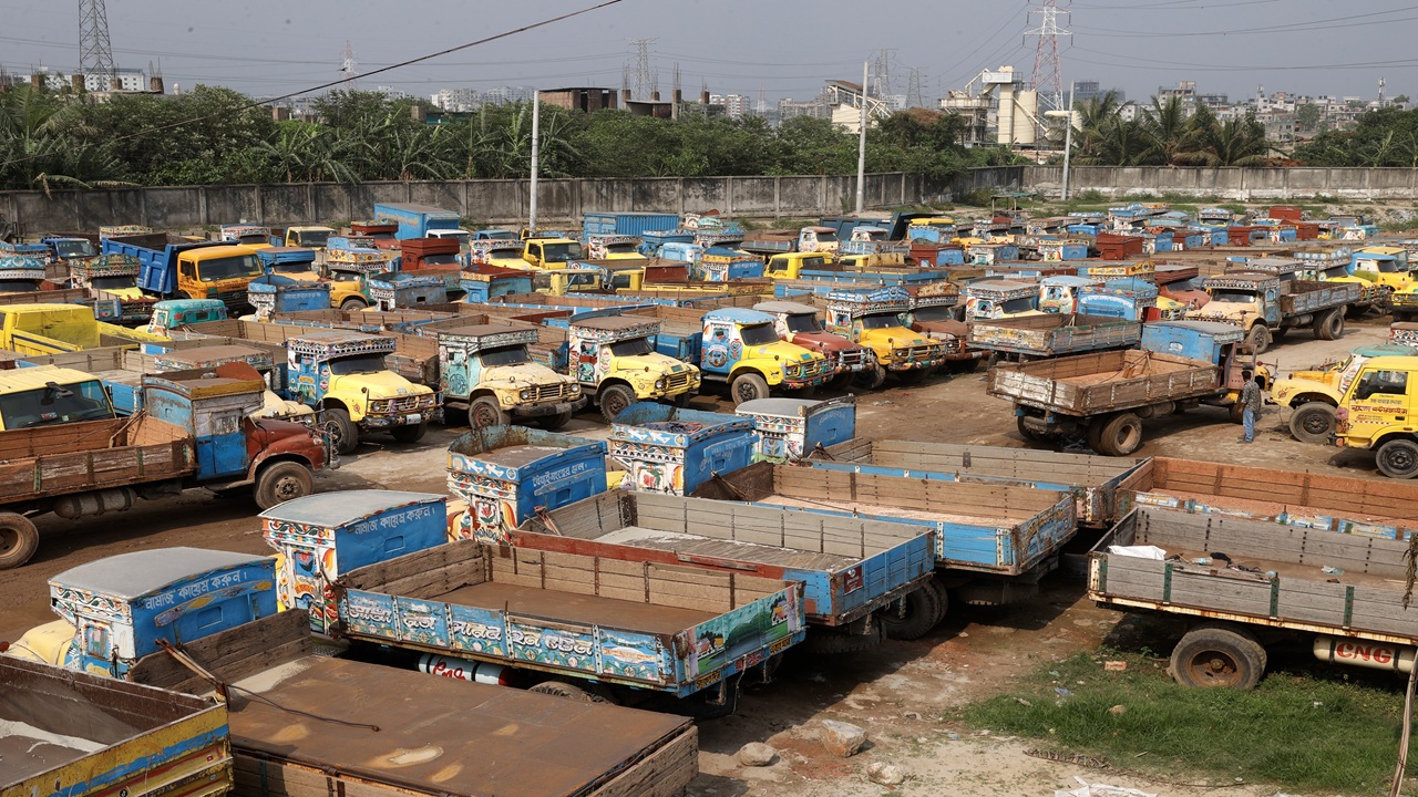 trucks