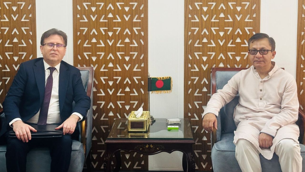Turkish envoy meets commerce minister to discuss trade, investment