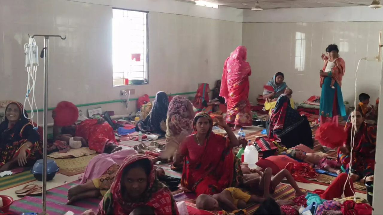Measles outbreak in C’nawabganj: 19 children hospitalised in a day