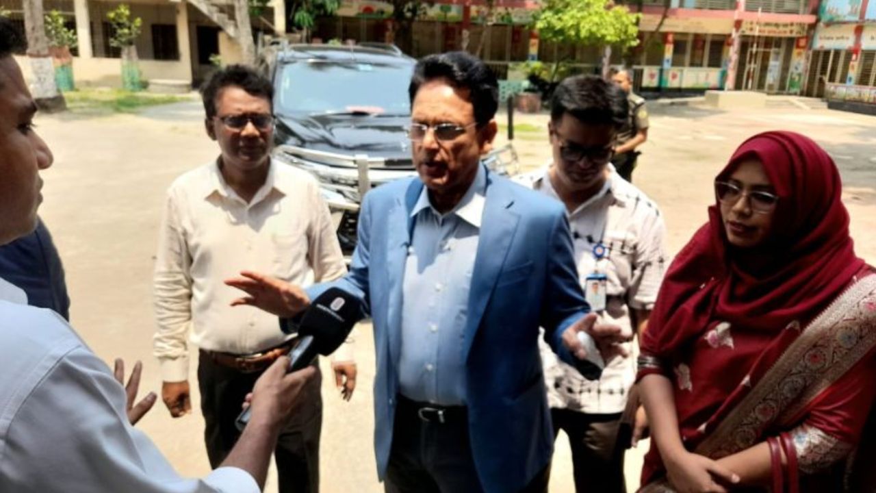 Milon inspects SSC centres in Singair