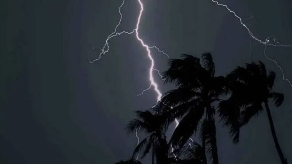 Thundershowers alert issued for 19 districts Storm, thunder rain likely in four districts