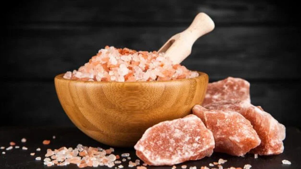 Chattogram Customs blocks Pakistani rock salt over missing NOC