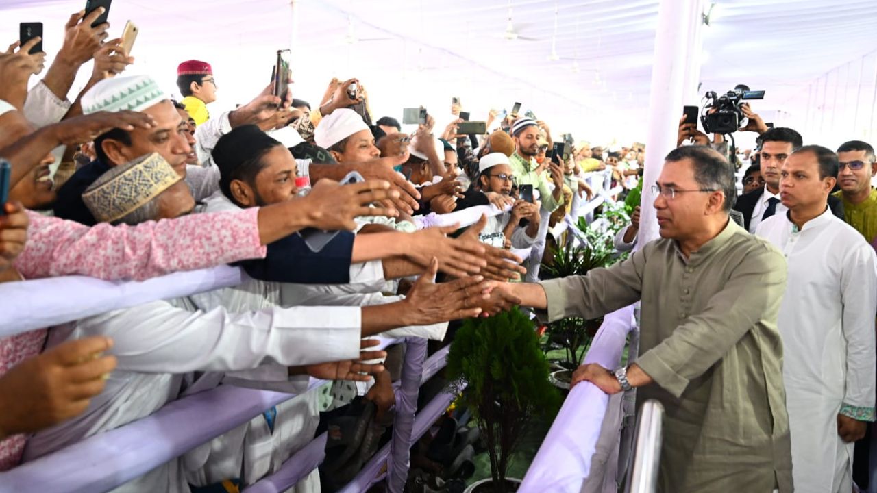 President, PM offer Eid 