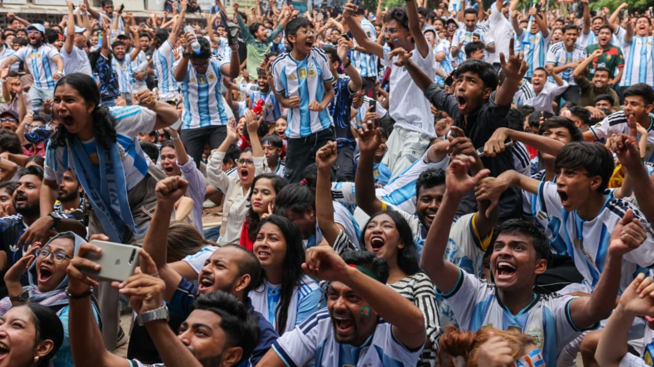 Argentina fans celebration at TSC