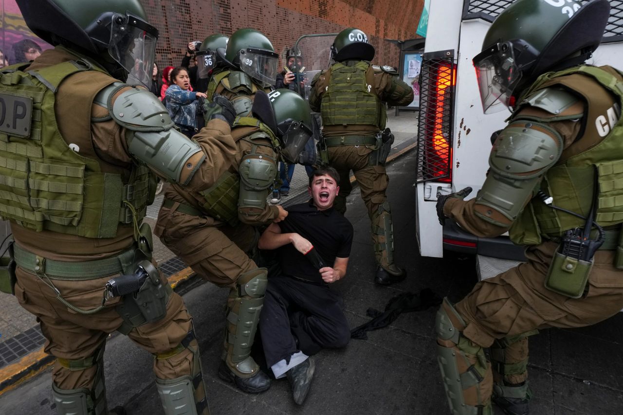 Budget cuts Chile