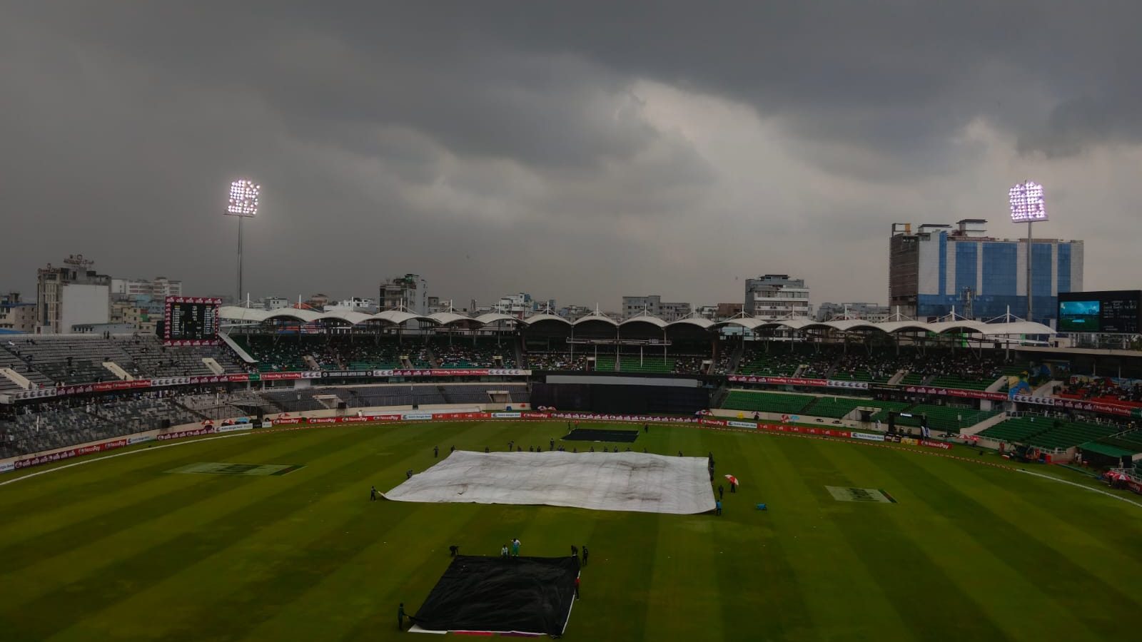Rain stops play after Taskin double blow to Australia