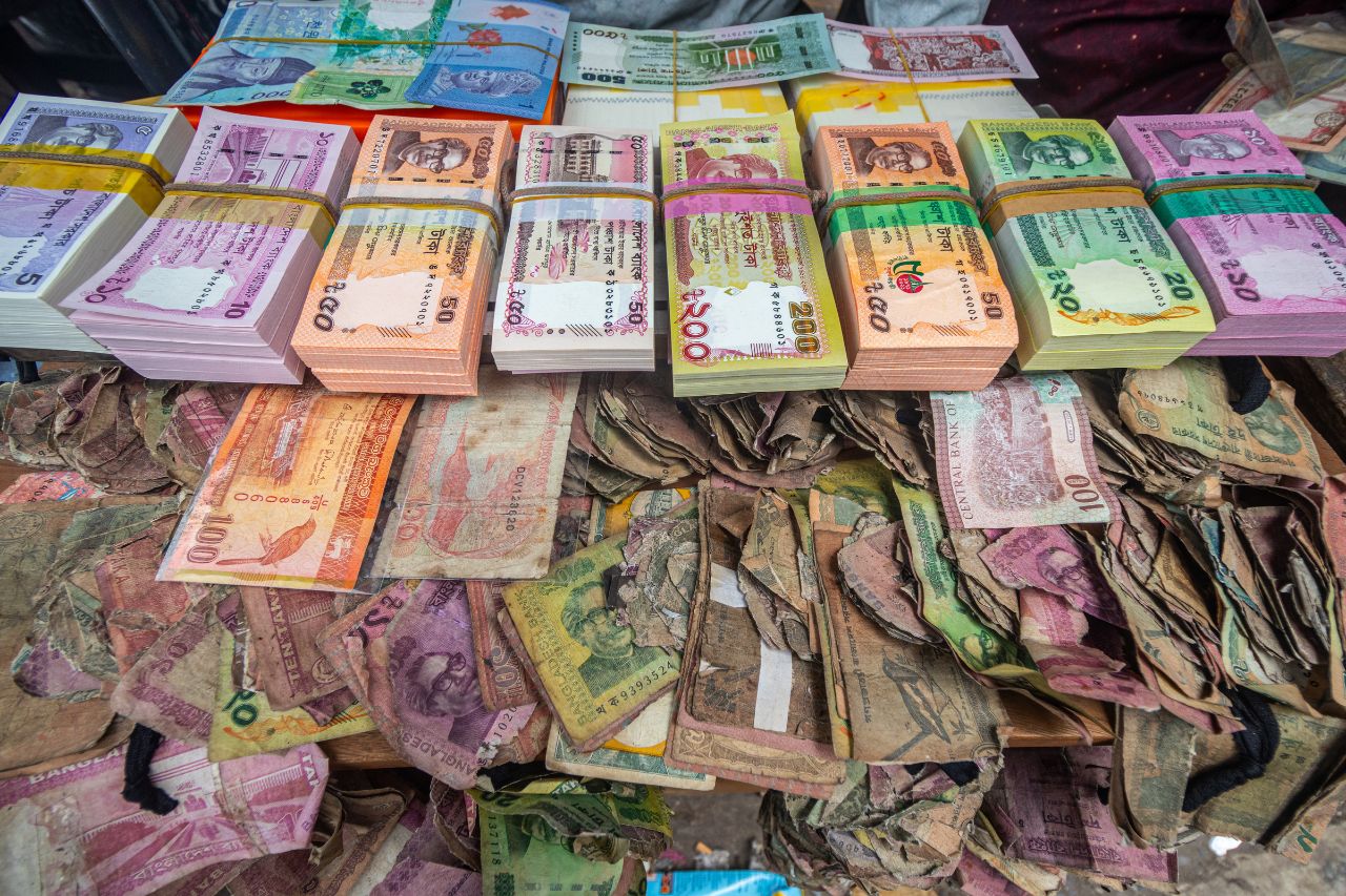 damaged currency