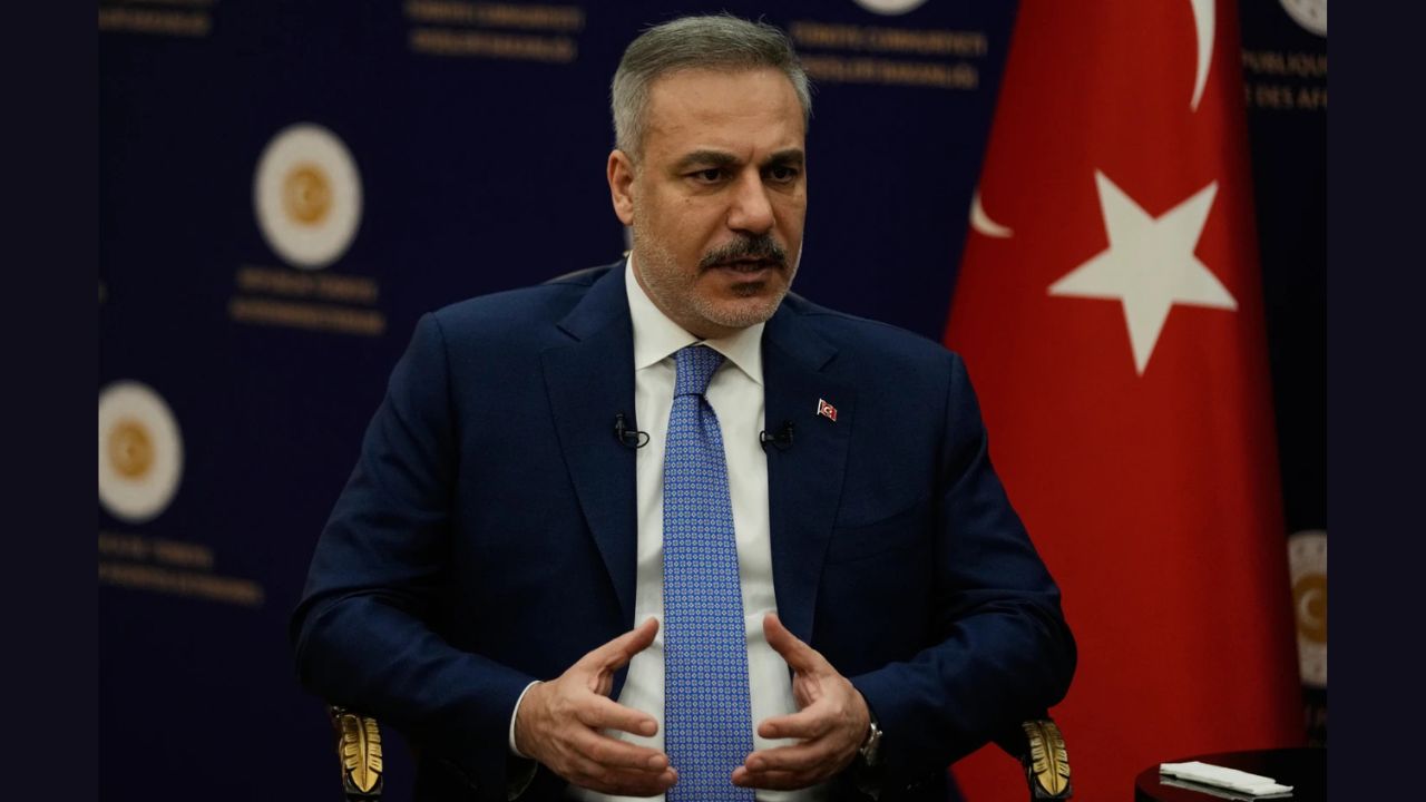 Turkish FM arrives in Dhaka to deepen strategic ties