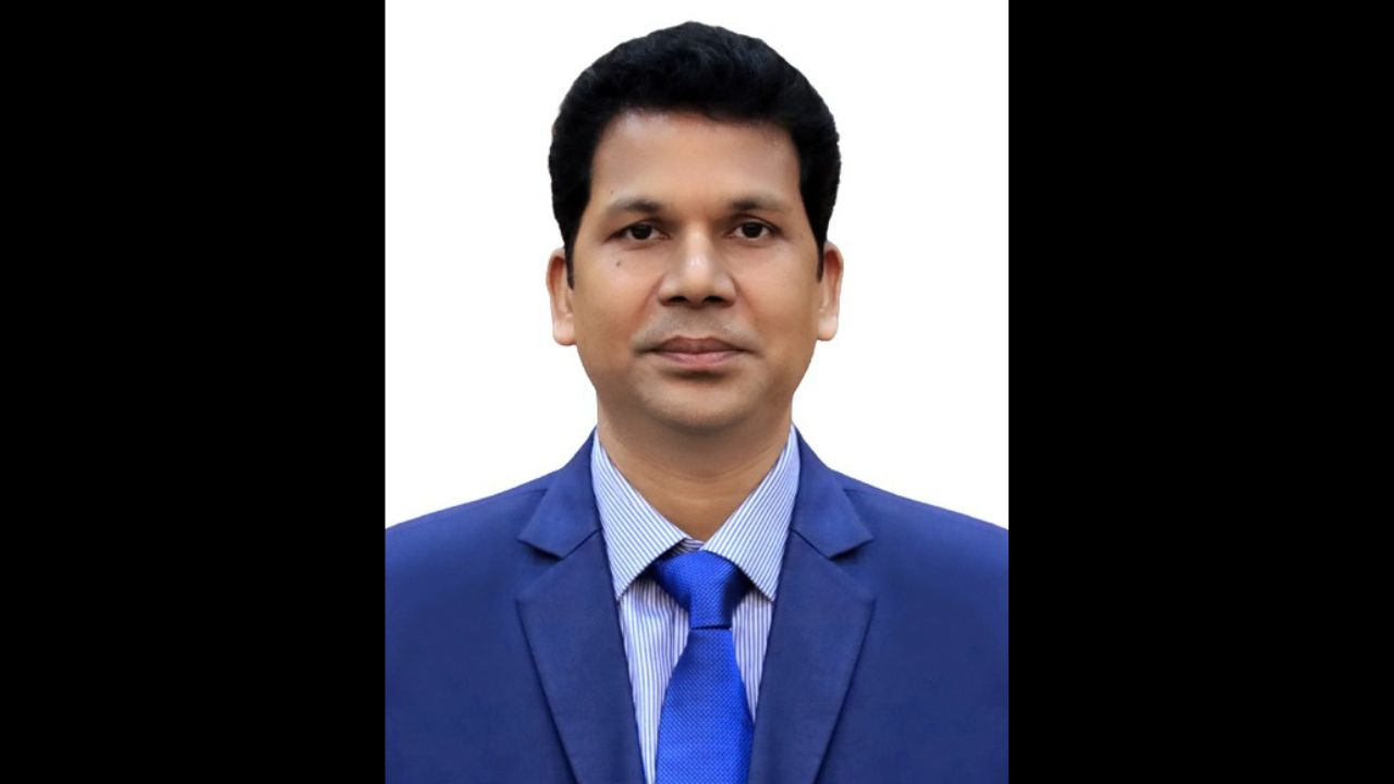 Md Reza Hasan takes over as Sylhet DC Reza Hasan