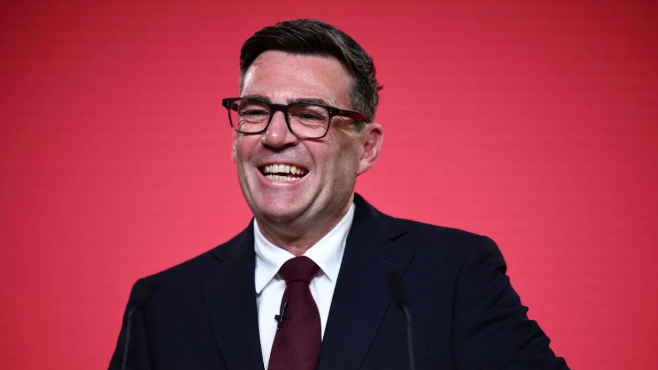 Andy Burnham set to take office as new British PM Andy Burnham