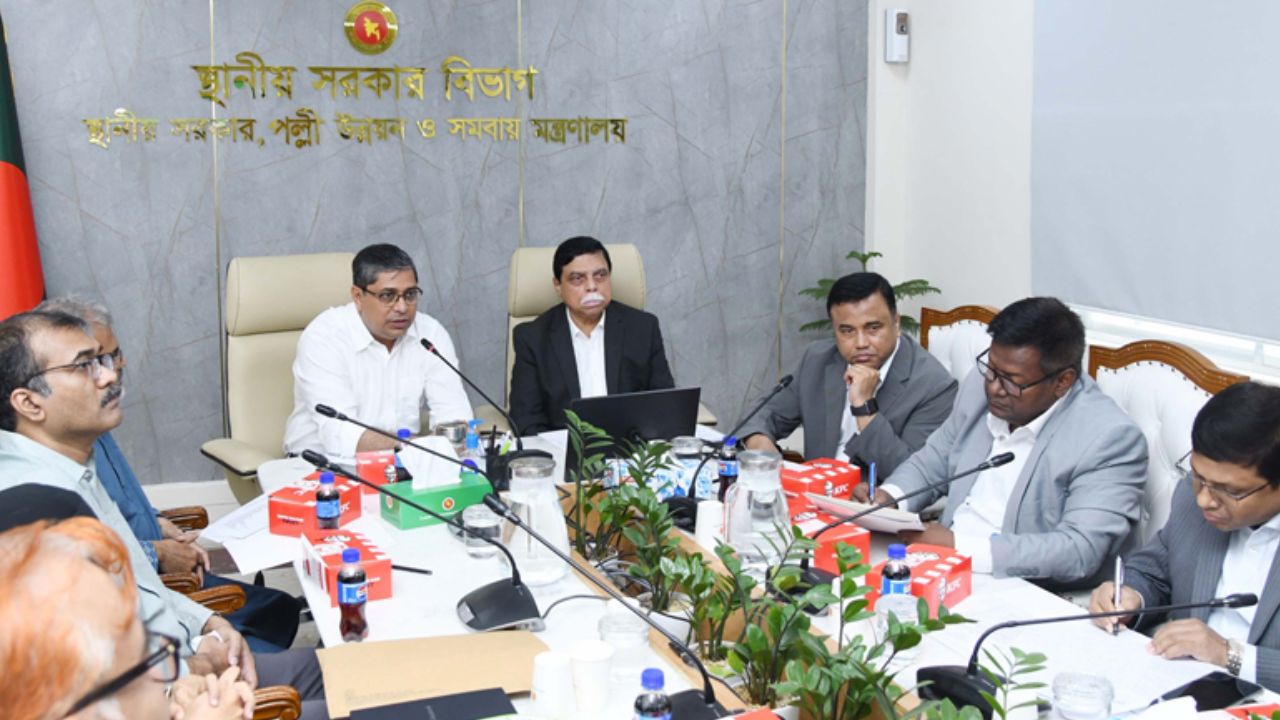 Dhaka city corporations to work with BD Clean BD Clean