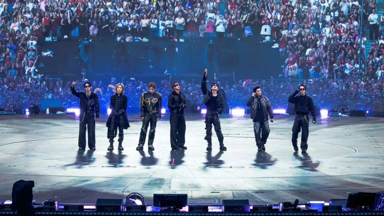 French president joins 92,000 fans at BTS Paris concert BTS Paris concert