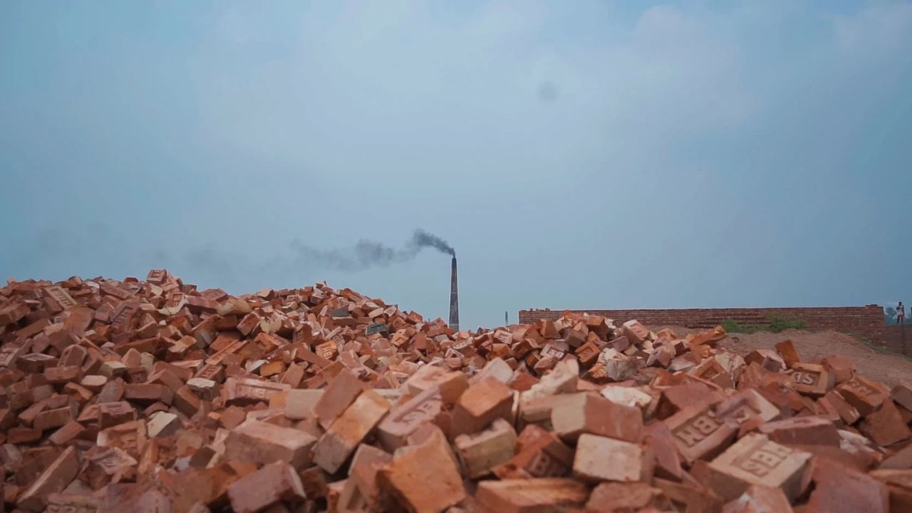 Brick phase-out failure deepens carbon crisis Brick phase-out