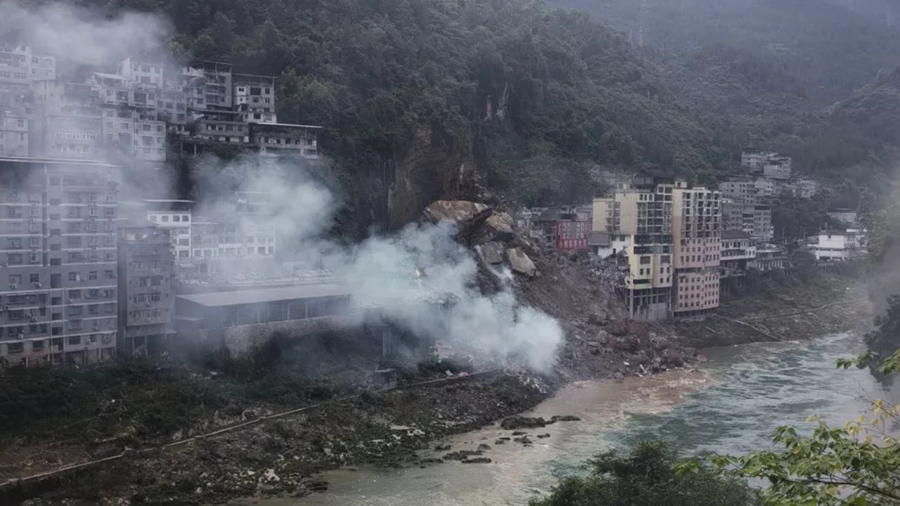 China landslide traps residents, rescue efforts underway China landslide