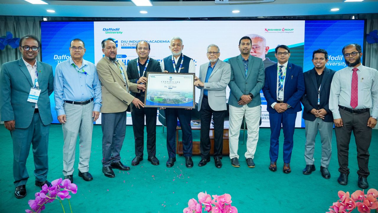 Krishibid founder urges innovation at DIU industry lecture DIU