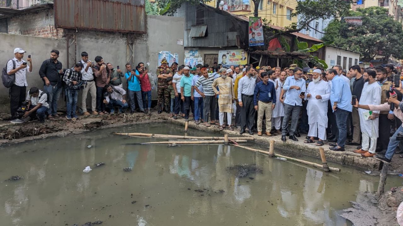 Shahe Alam assures priority for Dhaka-15 water, gas, waterlogging