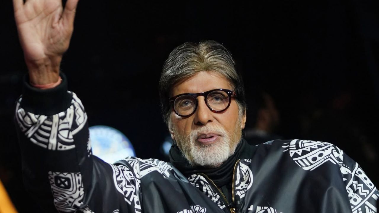 Amitabh Bachchan consoles Messi after World Cup final Amitabh Bachchan Messi