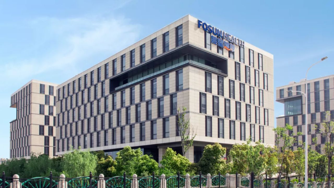 Fosun Health unveils first approved CAR-T for solid tumors Fosun Health CAR-T