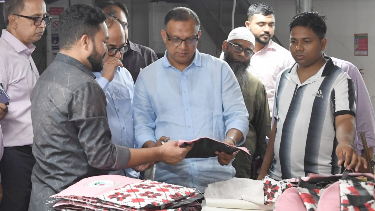 Govt to distribute free jute bags to primary students Free jute bags