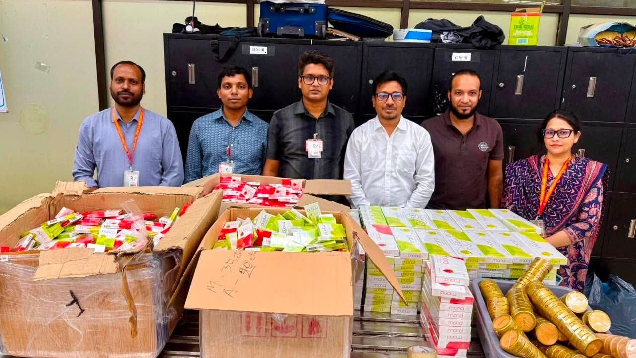 Tk2.04cr worth of smuggled goods seized at HSIA HSIA seized