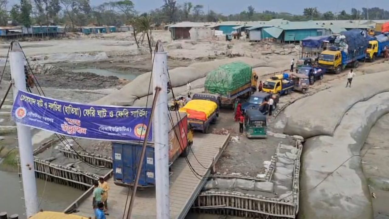 Tidal woes plague Hatia ferry route