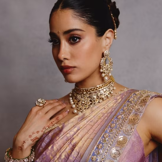 Janhvi Kapoor mehendi