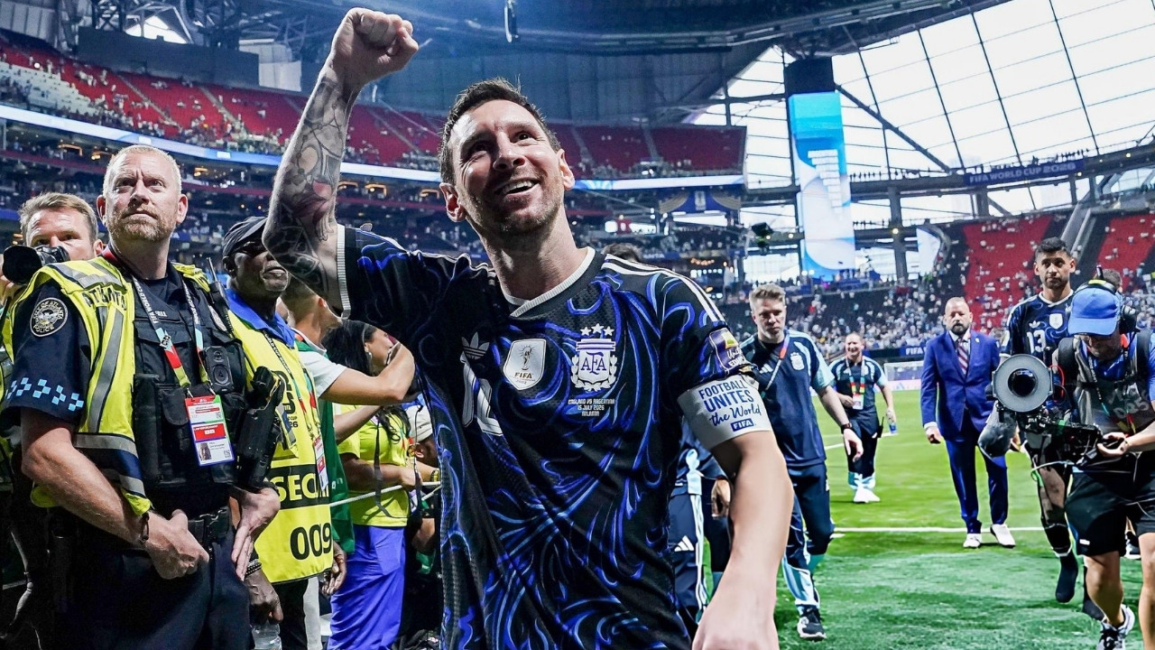 Messi Argentina England