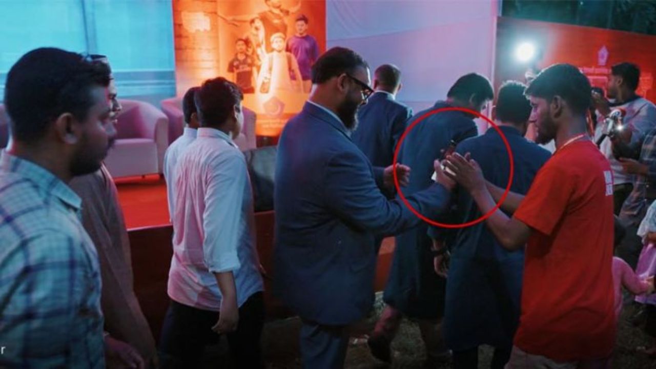 MP’s mobile phone stolen at DU exhibition Mir Ahmad Bin Quasem